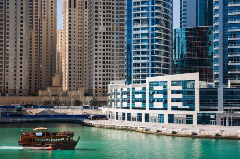 Investing in Urban Luxury: Apartments for Sale in Downtown Dubai